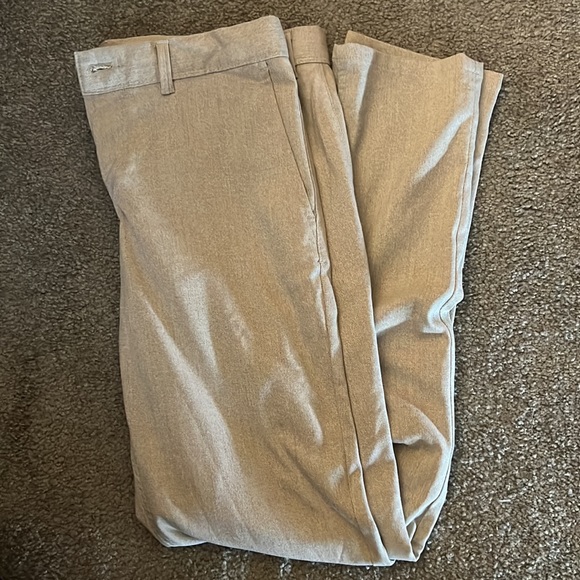 Zara Tan Pants - Picture 2 of 4